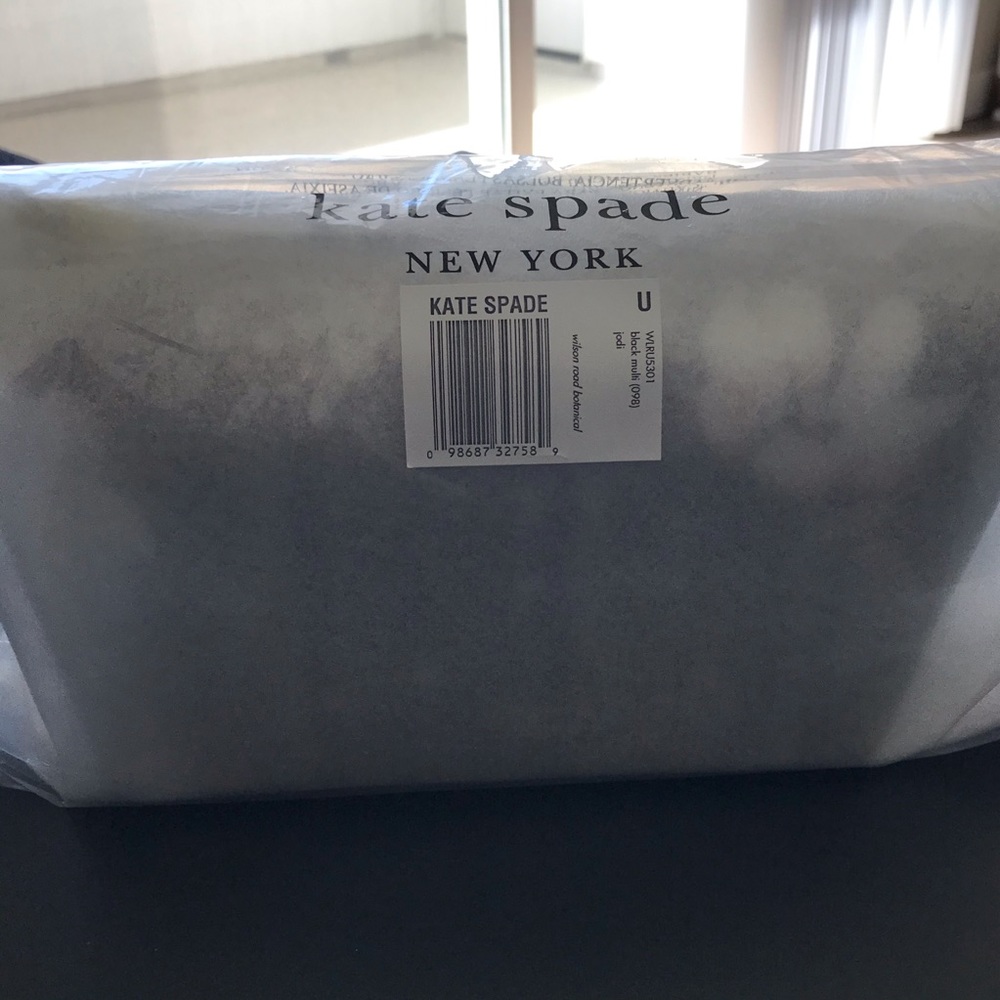 Kate Spade Wilson Road Botanical Jodi Cosmetic Bag - Picture 7 of 7